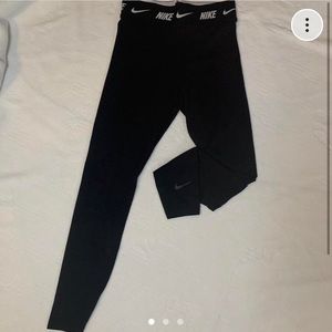 Nike leggings